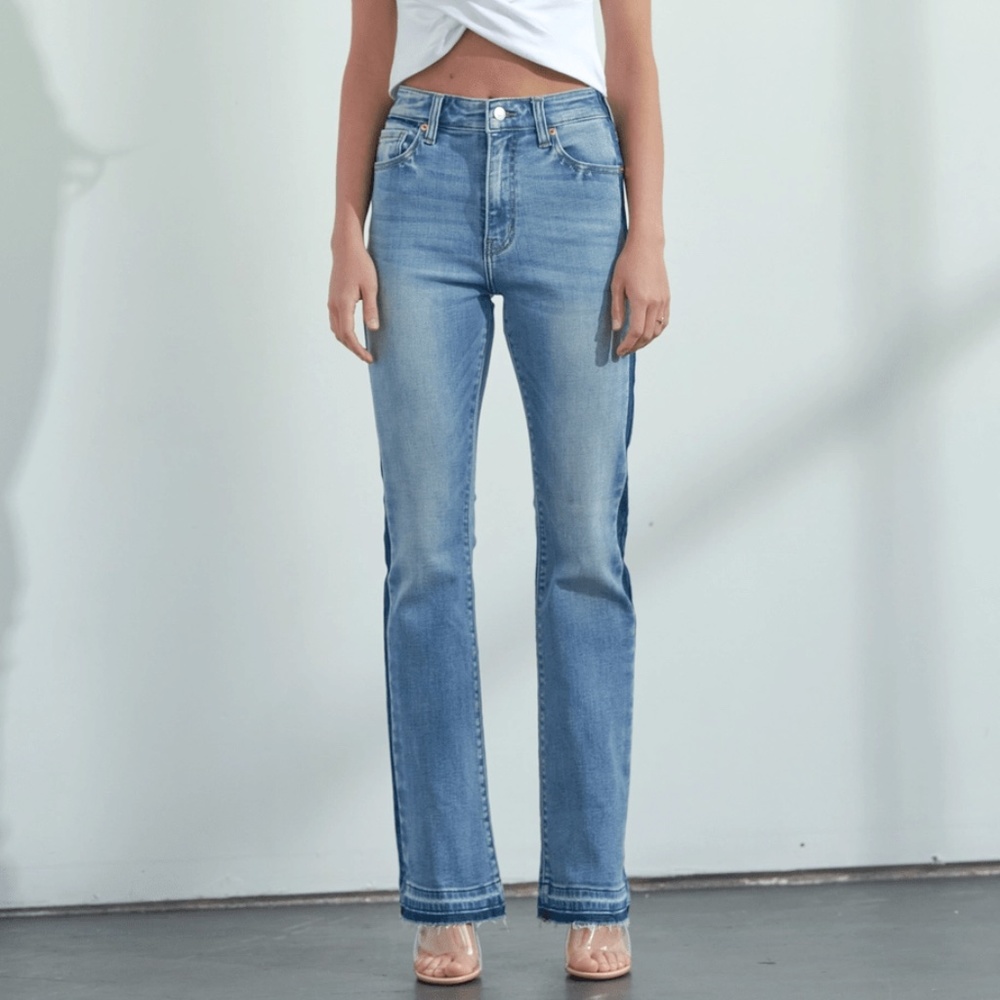 High Rise Stretch Bootcut W/Released Hem & Side Shadow Jeans
